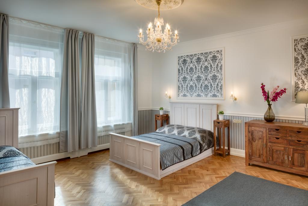 פראג Veleslavinova - Old Town Apartment מראה חיצוני תמונה